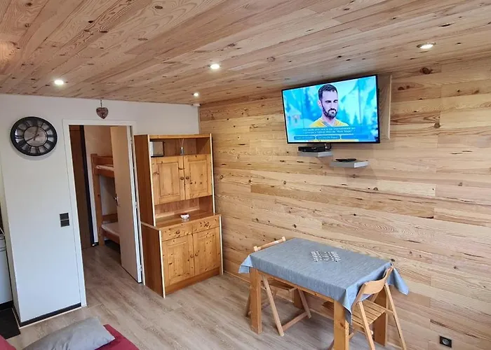 Le Bois Joli En Chartreuse