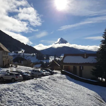 Le Bois Joli En Chartreuse